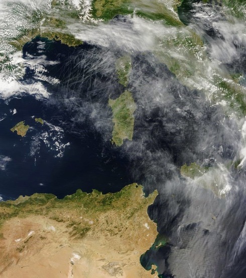 Immagine satellitare dell'Italia
